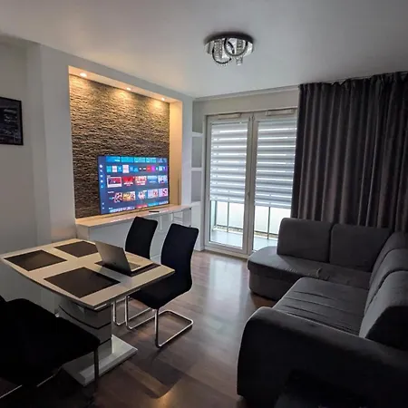Bemowo Prestige - Free Parking - Fast Wifi Apartman